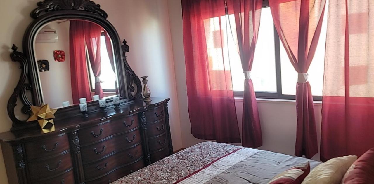 Your Home Away From Home Πράγια Εξωτερικό φωτογραφία