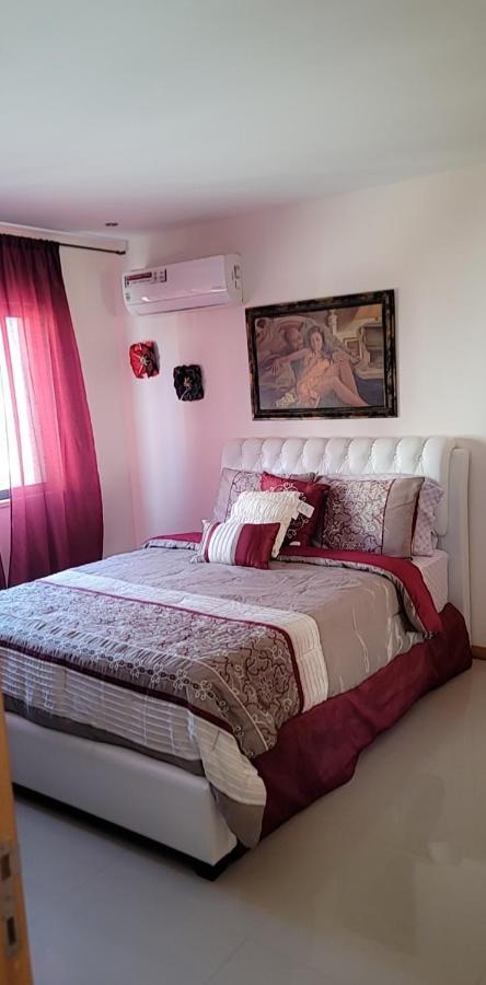 Your Home Away From Home Πράγια Εξωτερικό φωτογραφία