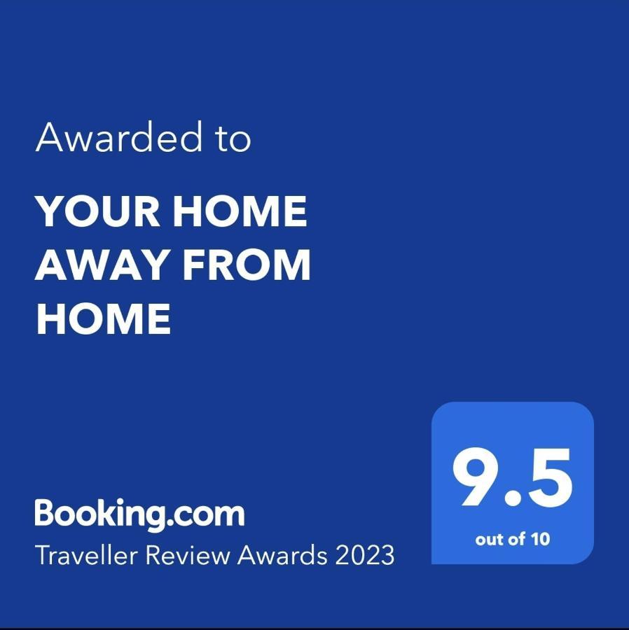 Your Home Away From Home Πράγια Εξωτερικό φωτογραφία